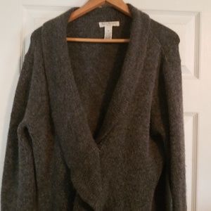 Women's sweater